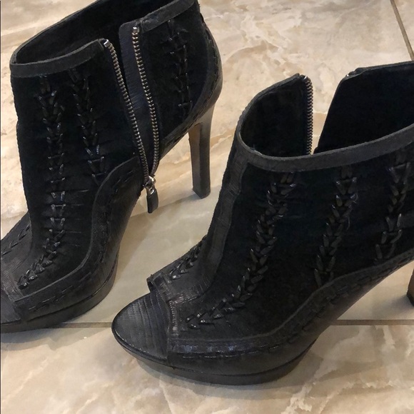 Vince Camuto leather and suede platform booties - Picture 3 of 11